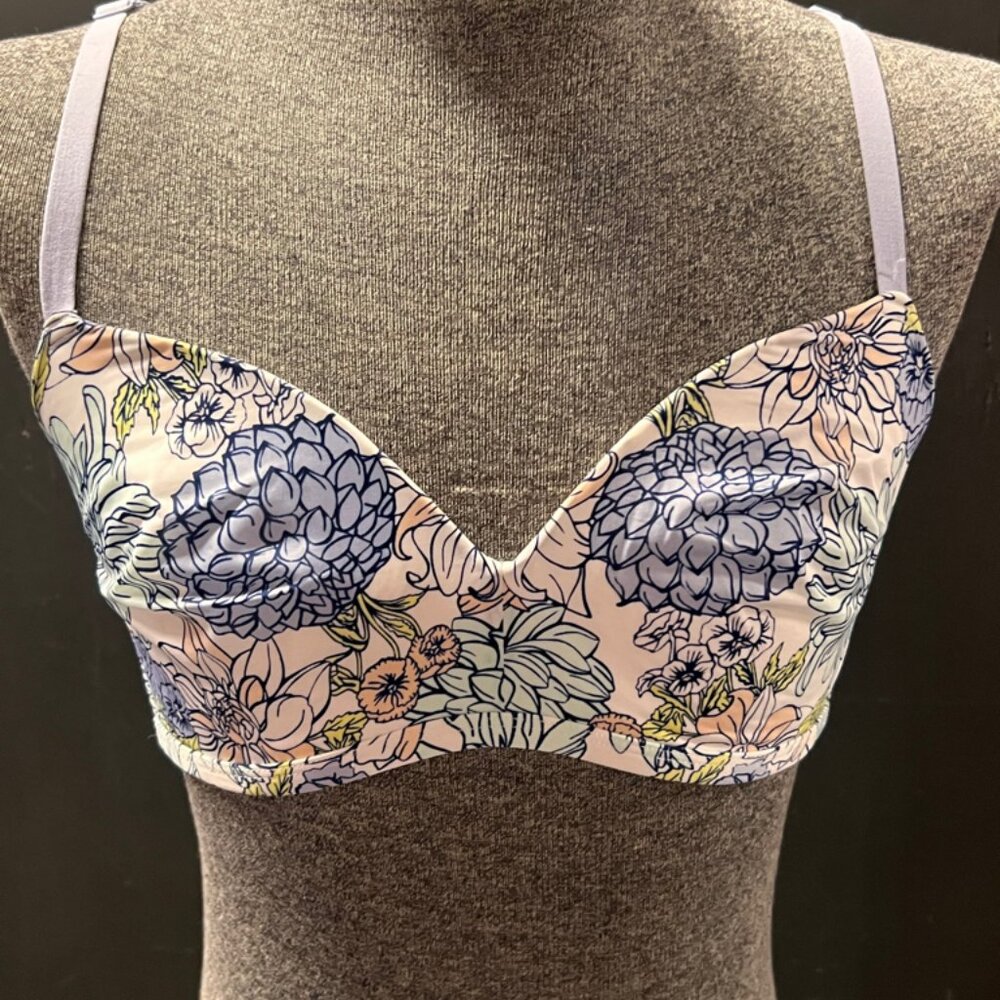 Kindly Yours Women 34D Lavender Floral T-shirt‎ Wireless Racerback Convert Bra